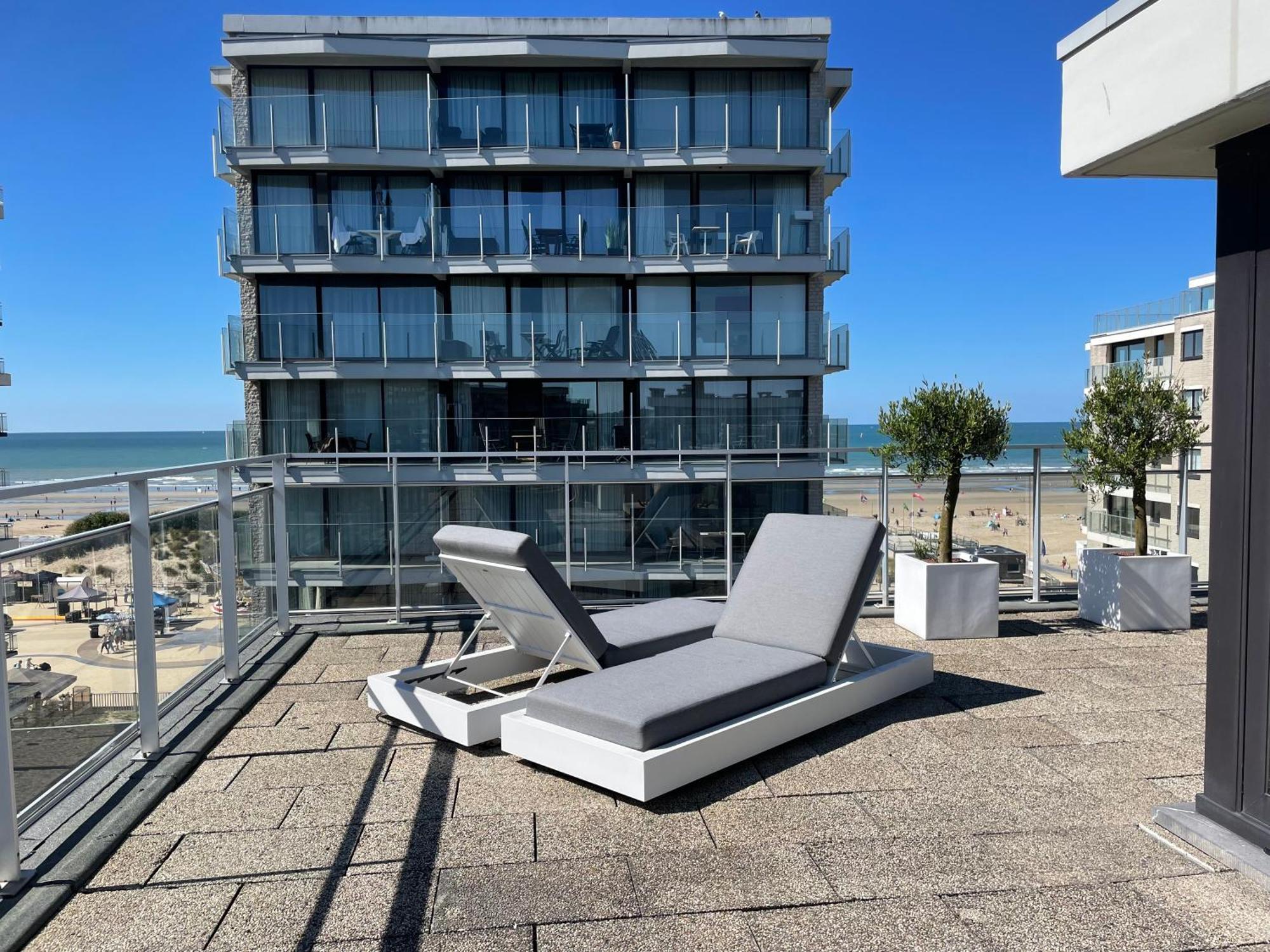 Sea View Penthouse Apartment De Panne Exterior photo